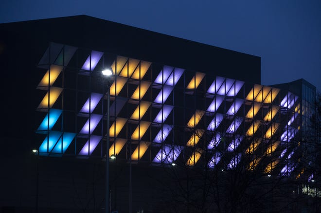 The C On The Duke Energy Convention Center Is Finally Getting Fixed