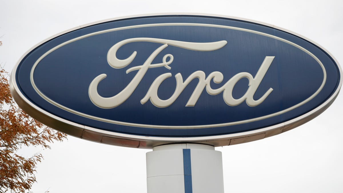 Unifor sichert sich den ersten Vertrag mit Ford für kanadische Autoarbeiter