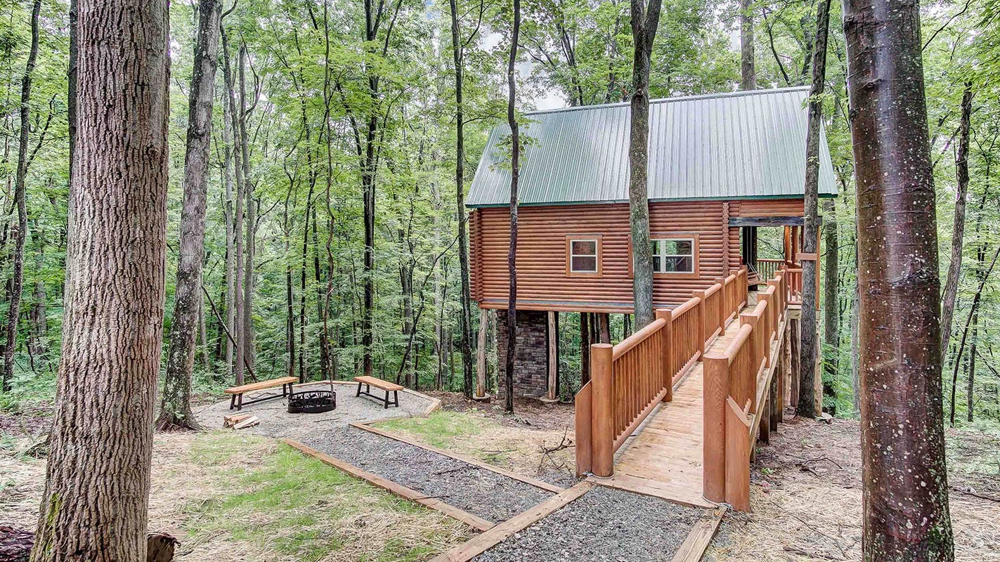 Treehouse Cabins Elevate Hocking Hills Escapes