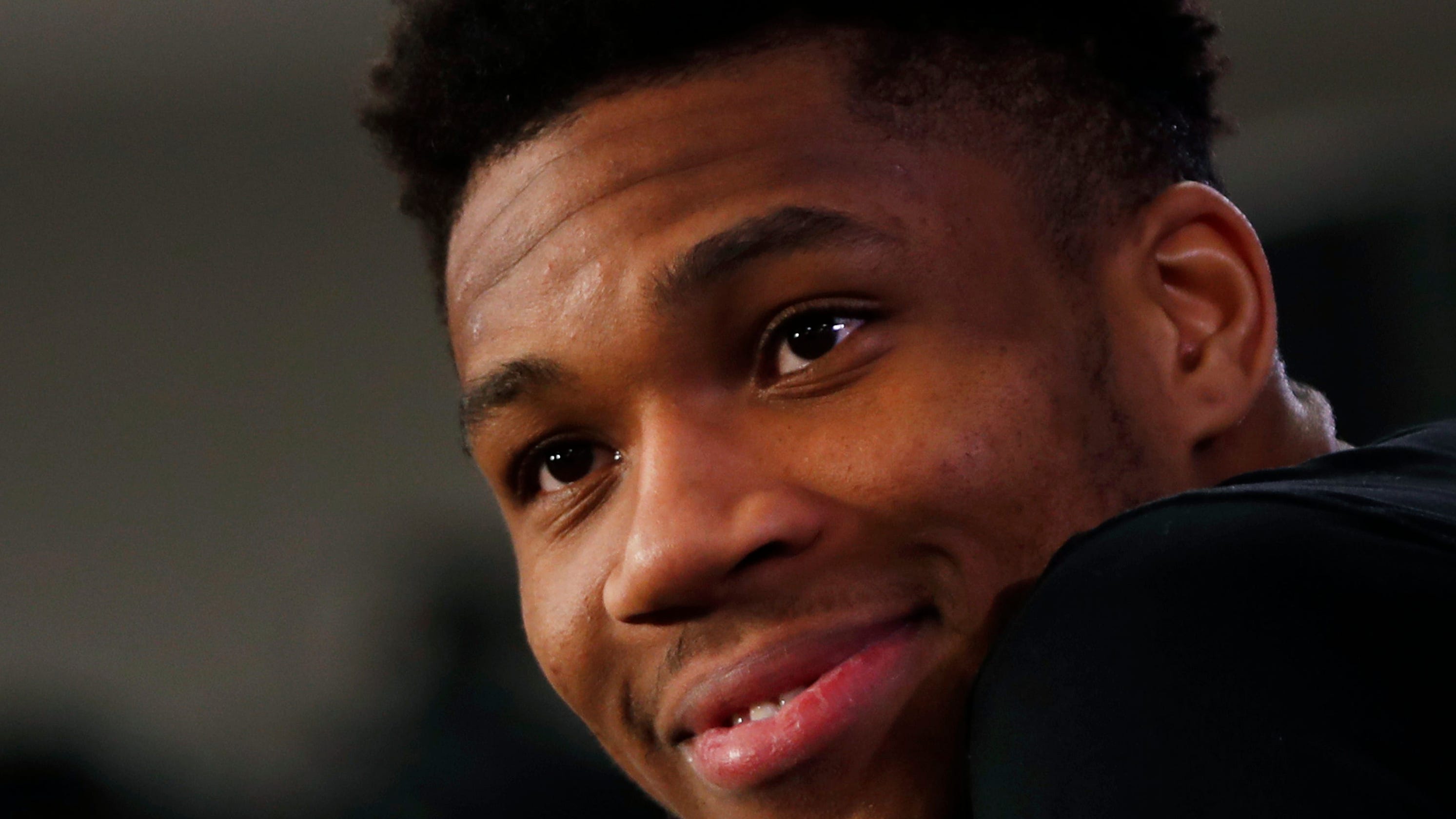 Flipboard: Giannis Antetokounmpo Announced The Birth Of His Son, Liam, On Twitter2986 x 1680