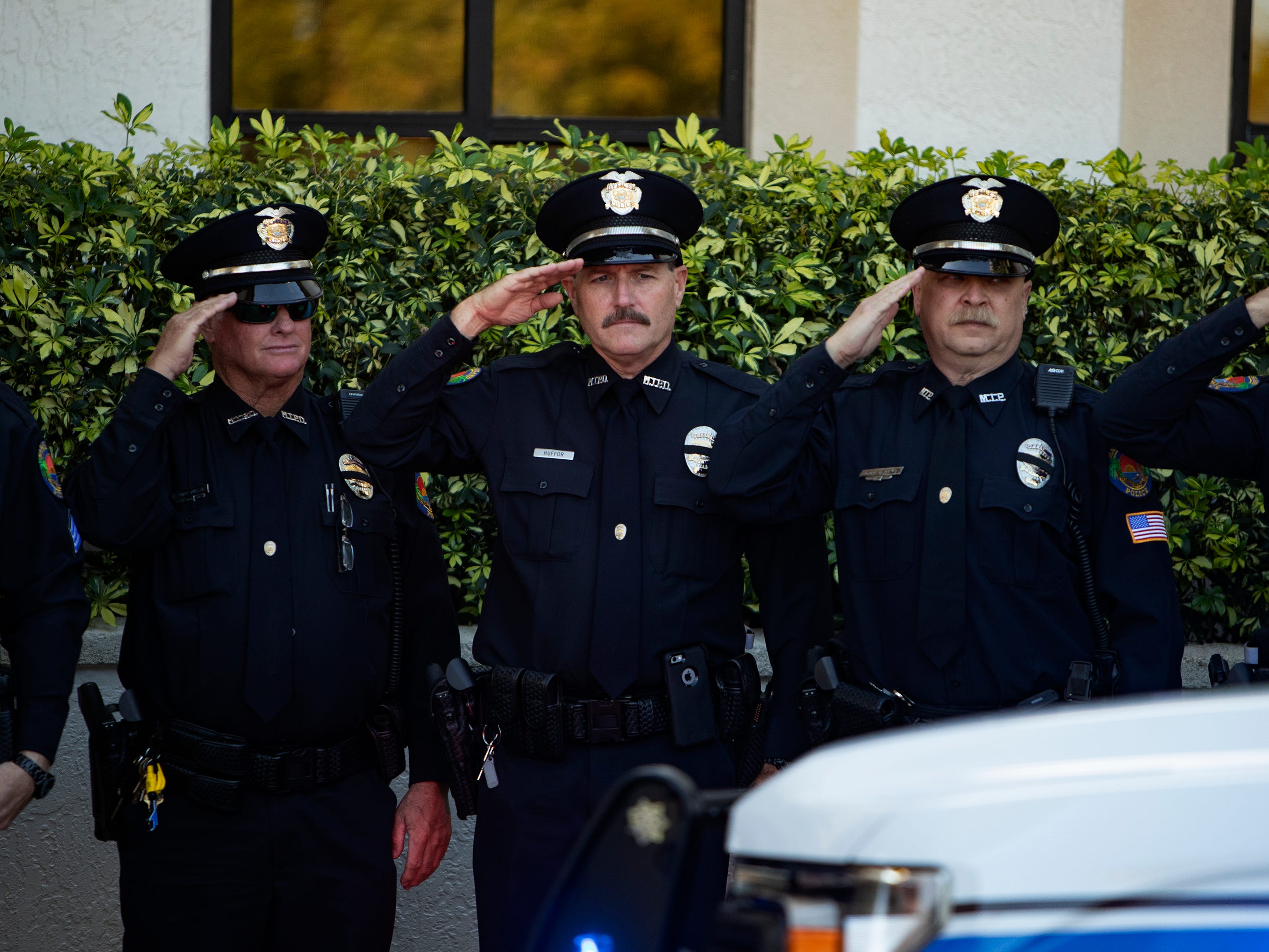 Wallpaper Marco Island Police Officers Salute In Honor Of Lt Clayton Smith For iPhone Free