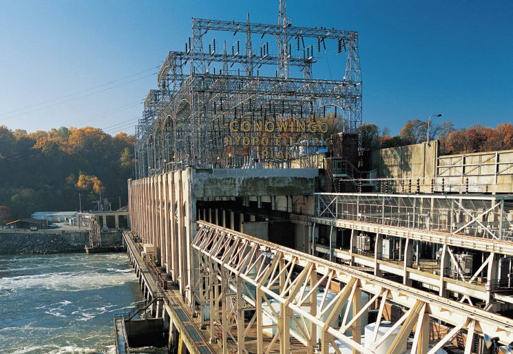 The Conowingo Dam's powerhouse contains seven generator units, while four more are outdoors. Most of the indoor units generate 64,500 horsepower, according to Exelon. The dam generates 572 megawatts (power for 165,000 homes), making it Maryland's largest source of renewable electricity.