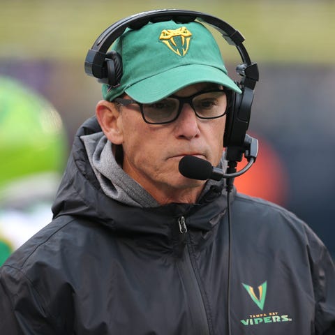 Tampa Bay Vipers head coach Marc Trestman coaches 