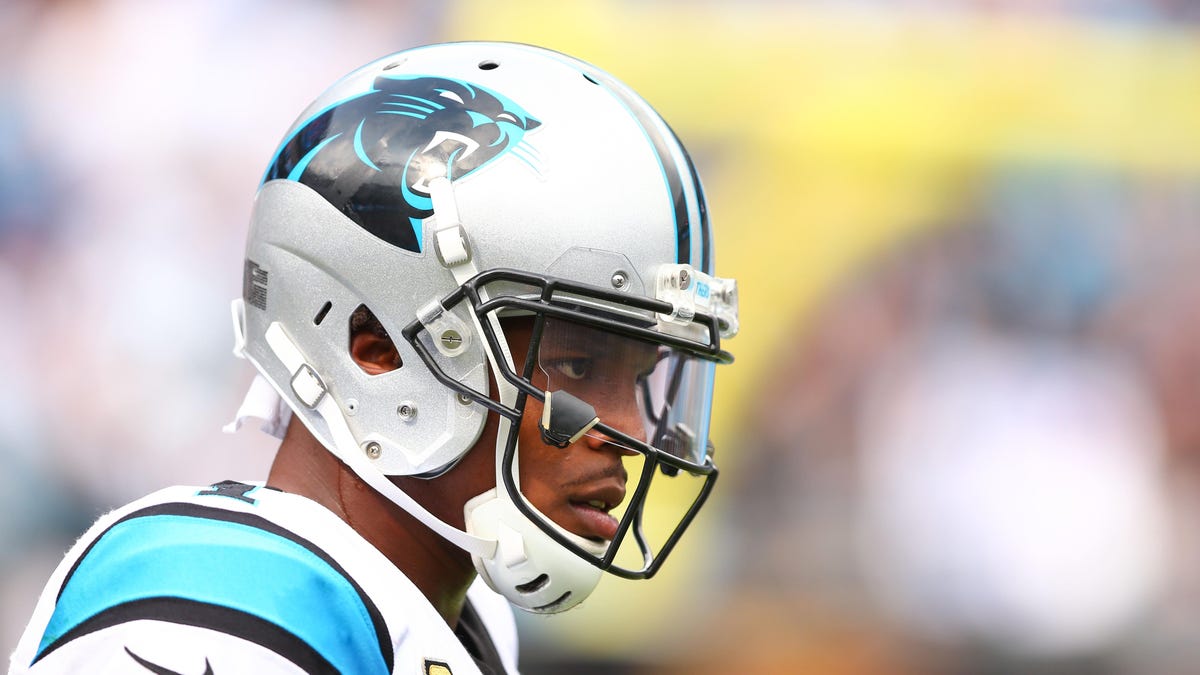 Carolina Panthers quarterback Cam Newton (1) reacts after a run in the fourth quarter at Bank of America Stadium.