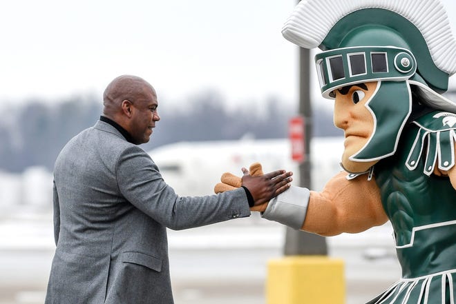 Michigan State Football Opener Won T Have Fans Band Or Cheerleaders Michigan State Football Opener Won T Have Fans Band Or Cheerleaders