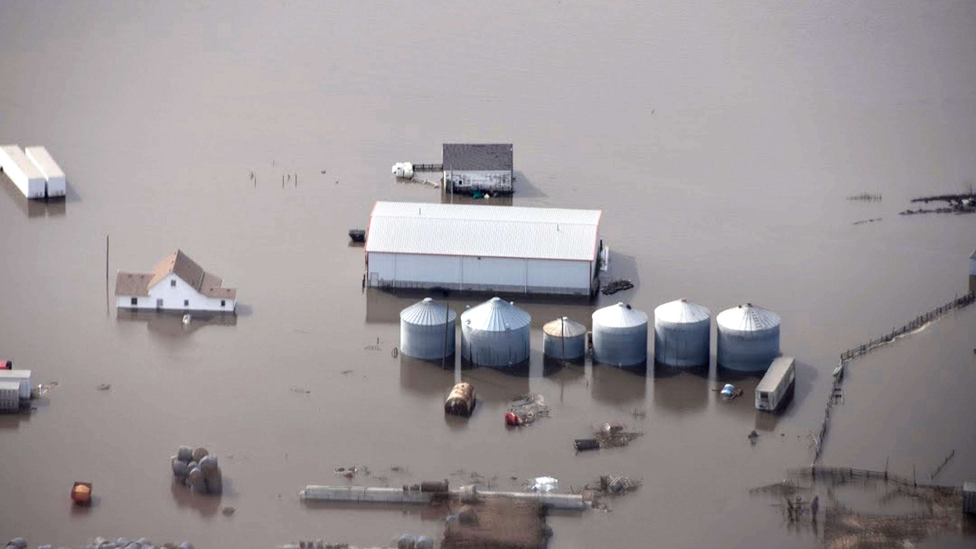 Climate change-driven 'Midwest water hose' caused massive 2019 flooding in Iowa, elsewhere, UI researchers find - Des Moines Register