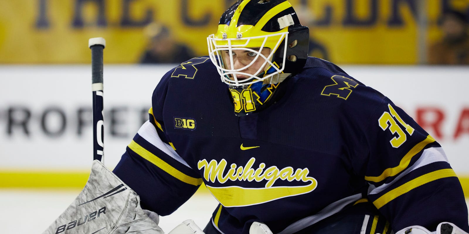 Strauss Mann Leads Michigan Hockey Surge With Michigan State On Deck