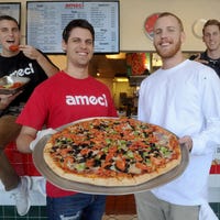 Ameci Pizza Kitchen S Camarillo And Santa Paula Owners Are Brothers