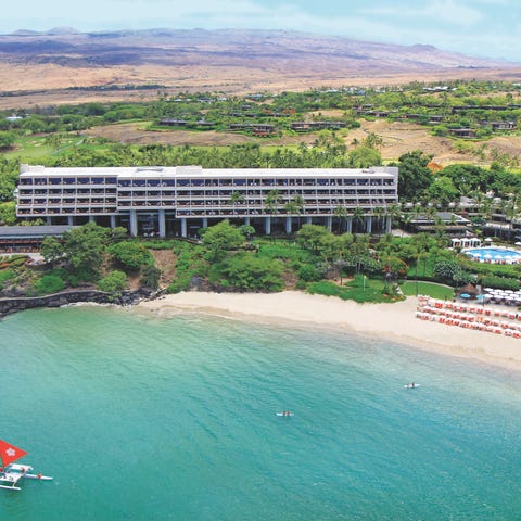Mauna Kea Beach Hotel (1965) • Kohala Coast, Hawai
