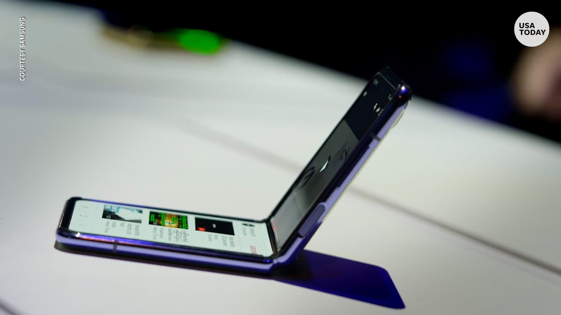 Smartphones Samsung Galaxy Z Flip Fold Leading To Foldable Future