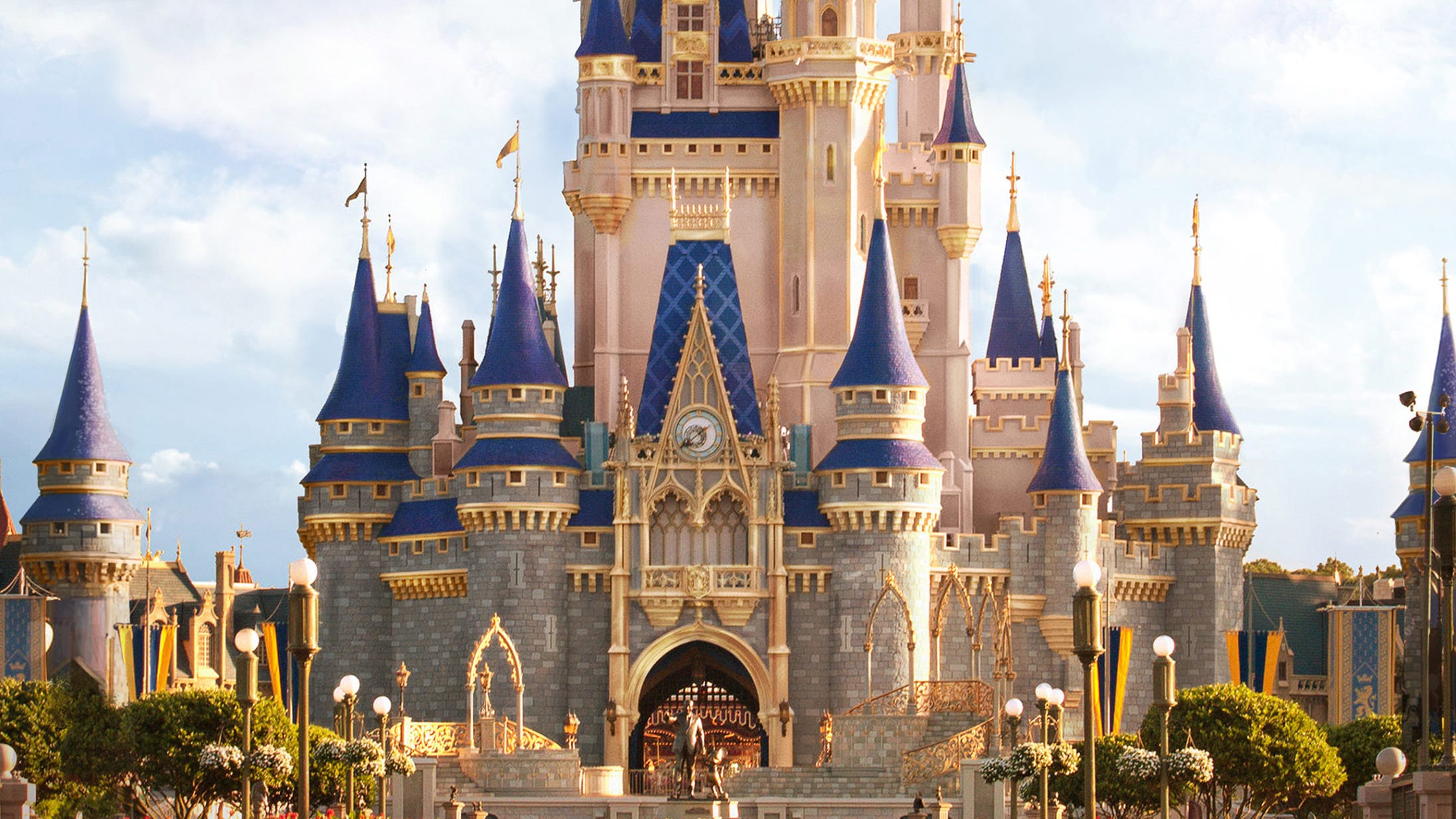 Disney World in Orlando: Cinderella Castle will get a makeover Disney World in Orlando: Cinderella Castle will get a makeover