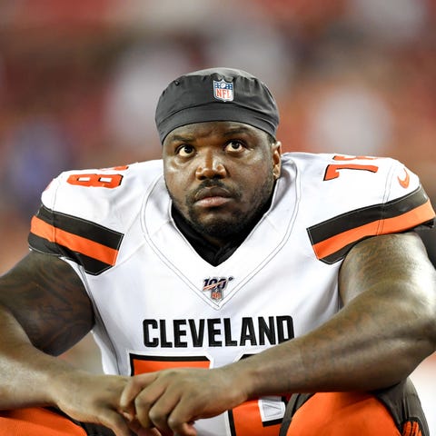 Cleveland Browns offensive tackle Greg Robinson (7