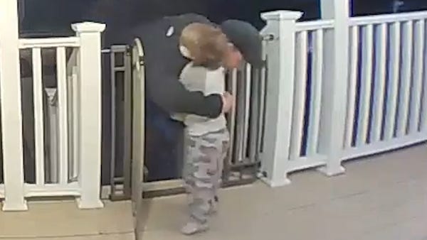 Toddler's hug to complete stranger means more than