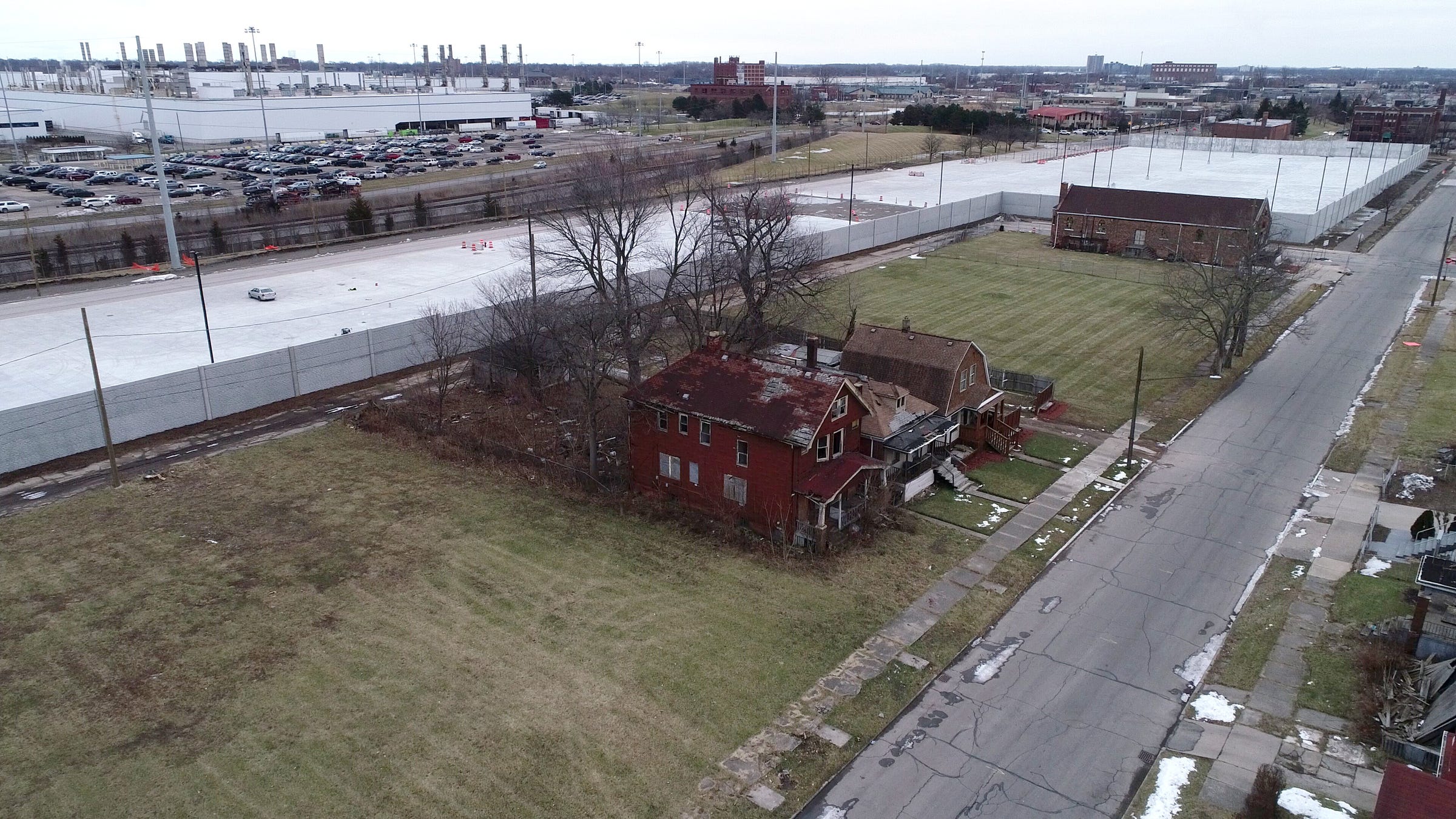 Aerial images from January show the new wall built around FCA's Jefferson North Assembly Plant along Beniteau Street on Detroit's east side.