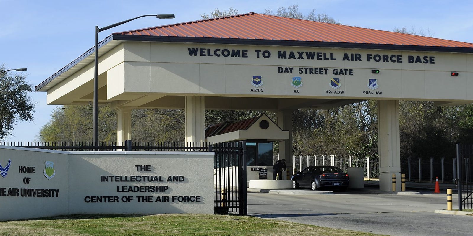 Maxwell Air Force Base Pharmacy closing to new offbase prescriptions