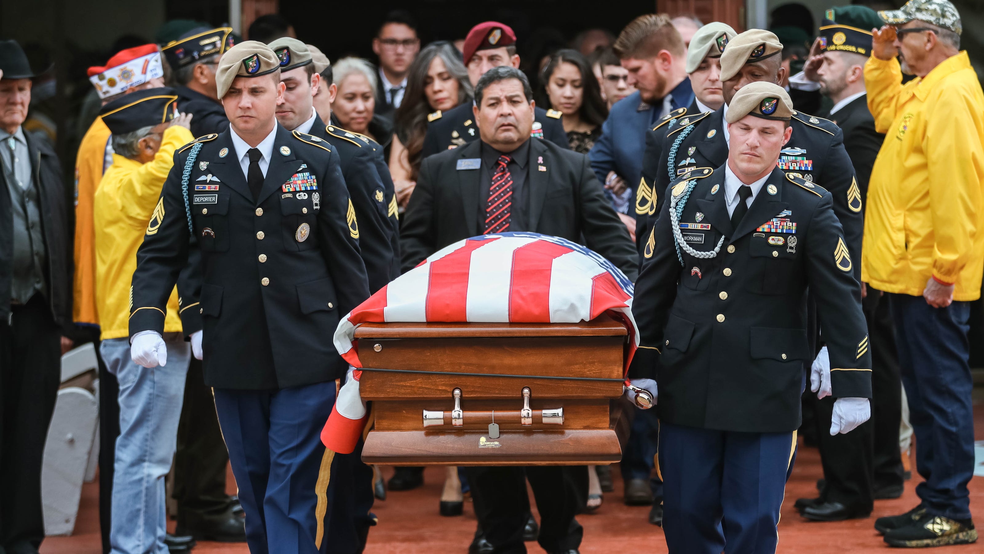 pix Soldier Funeral Photo las cruces mourns fallen soldier
