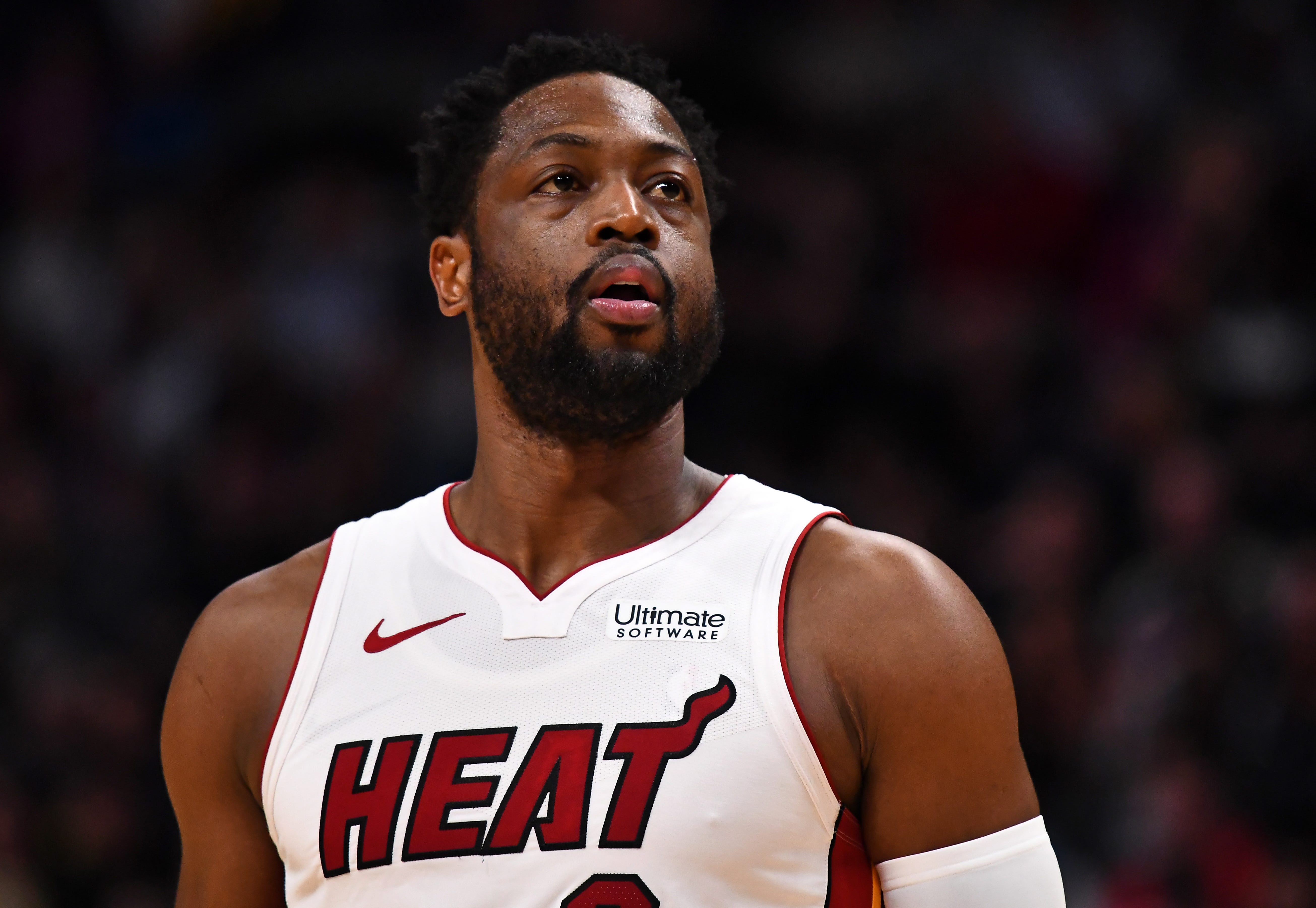 Dwyane Wade will see his No. 3 retired 