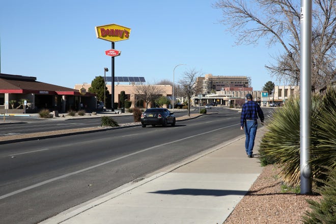 El Paseo Road could see a trolley bus system connecting University Avenue and the NMSU campus to Main Street and the gateway to downtown Las Cruces, in a concept the Las Cruces City Council mulled on Monday. S. Main Street near El Paseo, seen on Monday, Feb. 24, 2020.