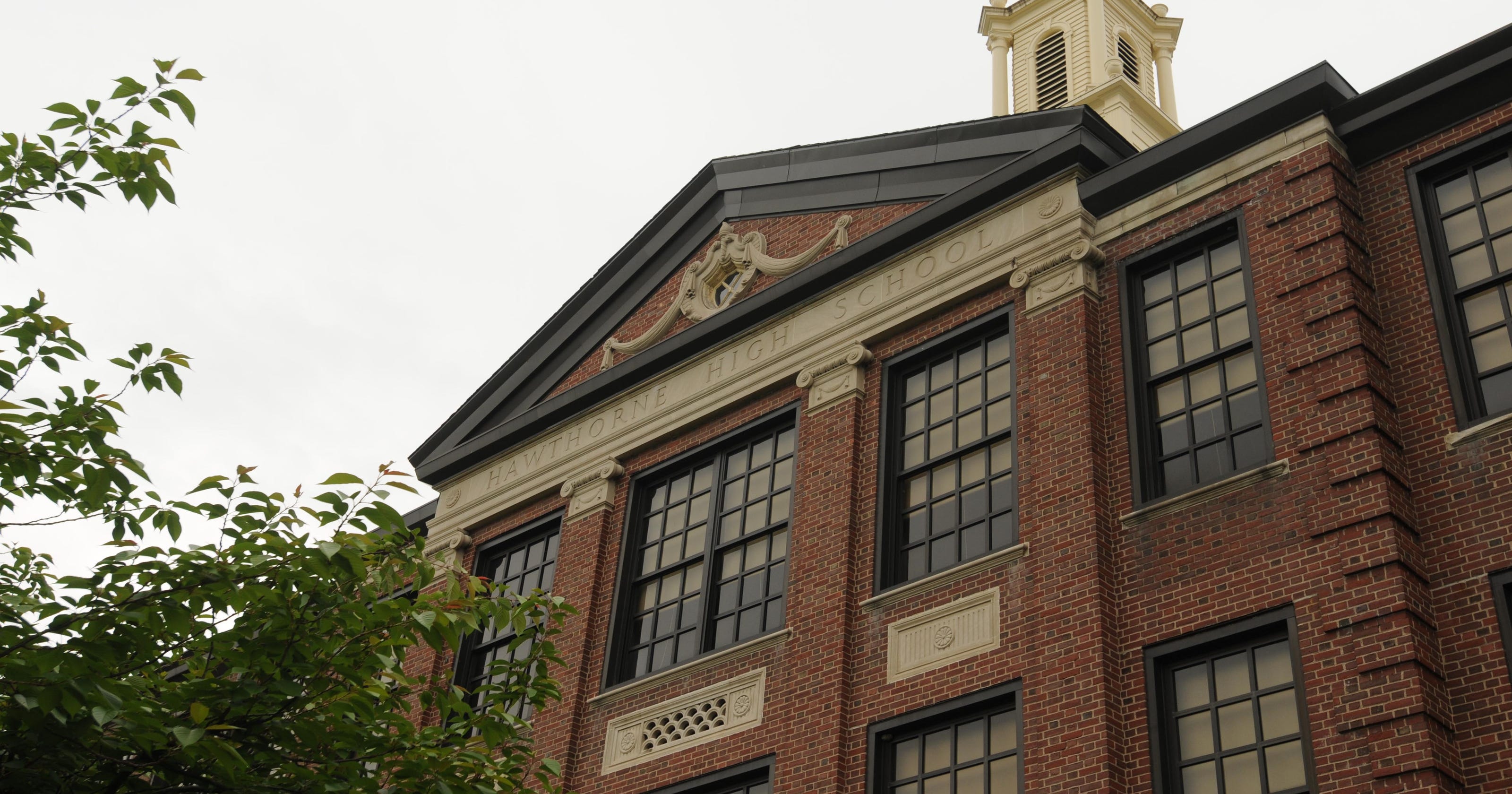 Hawthorne High School to accept tuition for students from other towns