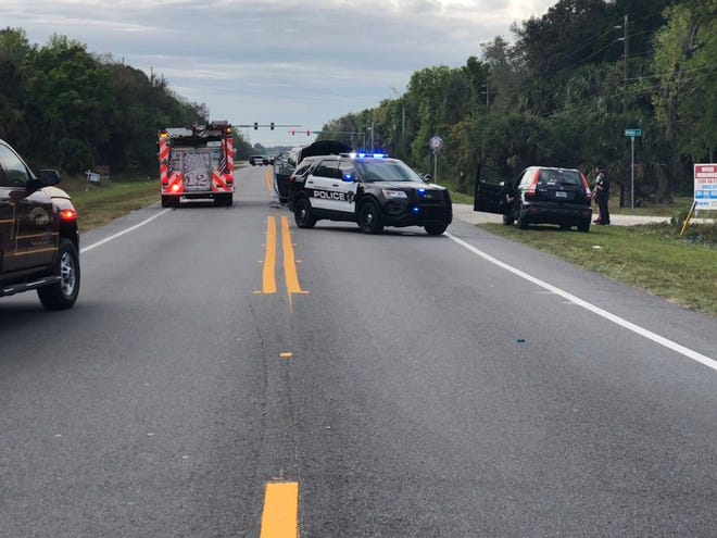Titusville police investigating a head-on collision on State Road 405.
