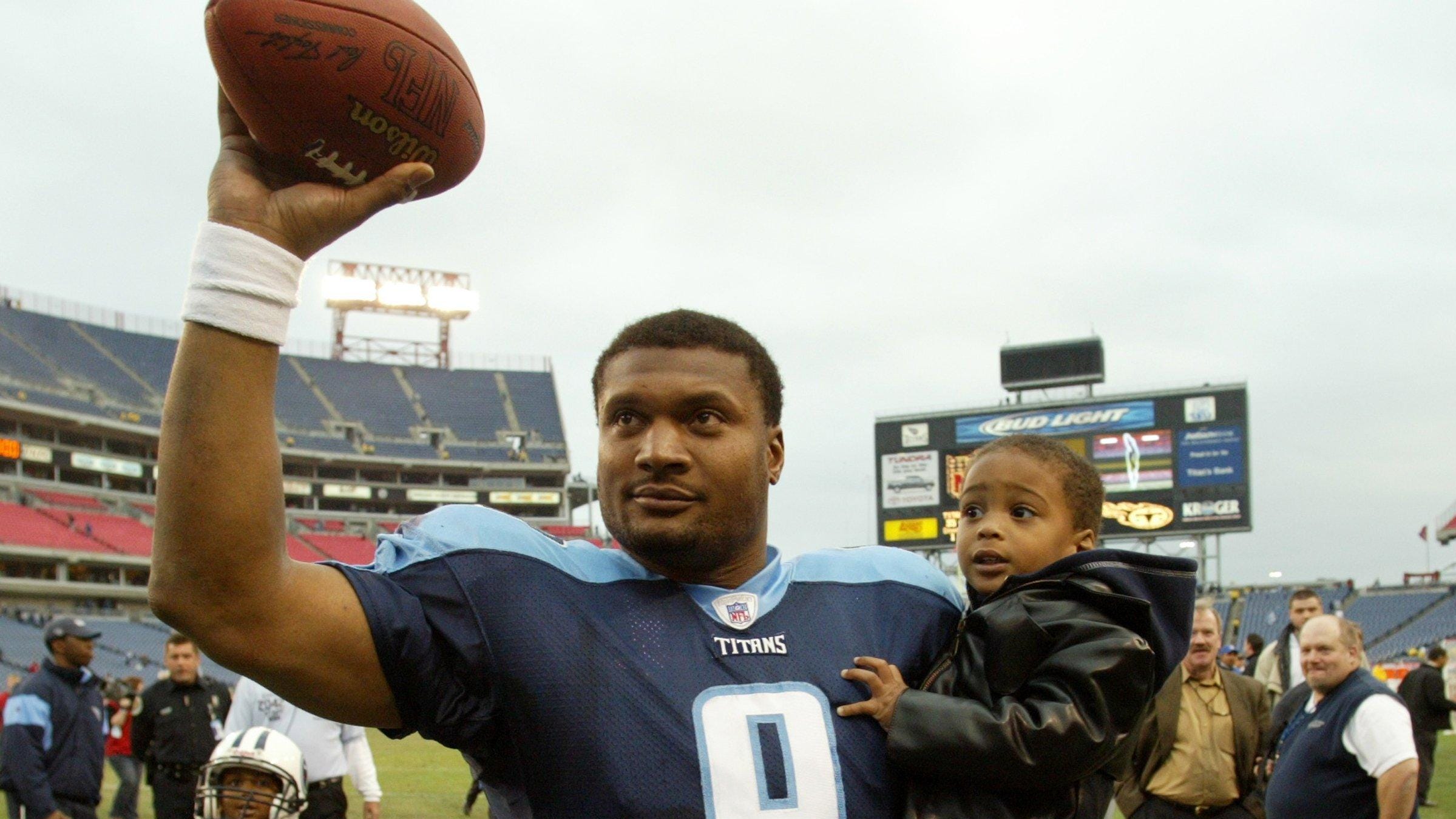 Steve Mcnair Ej Junior Join 2020 College Football Hall Of Fame Class