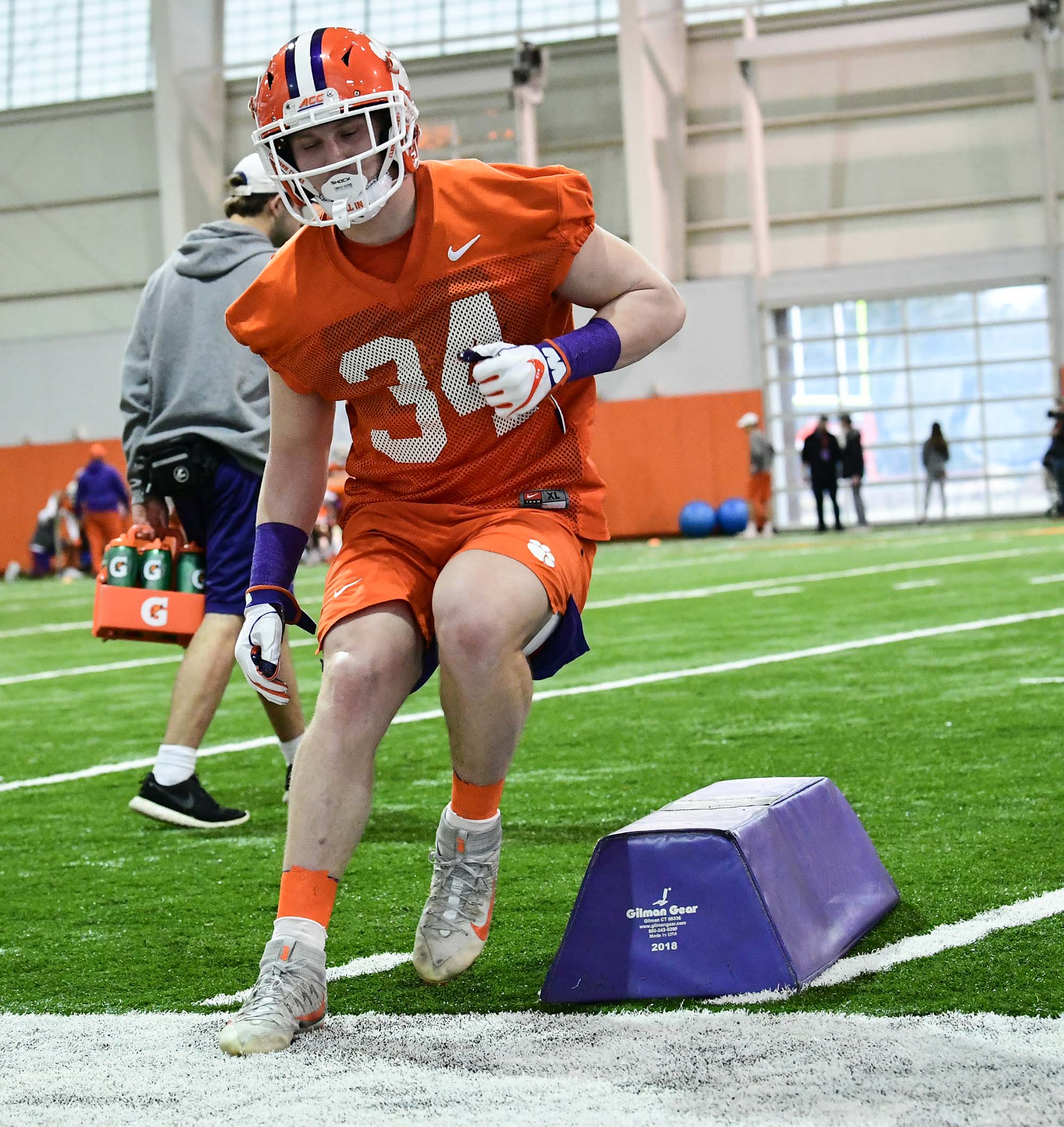 Clemson safety Ben Batson announces decision to give up ...