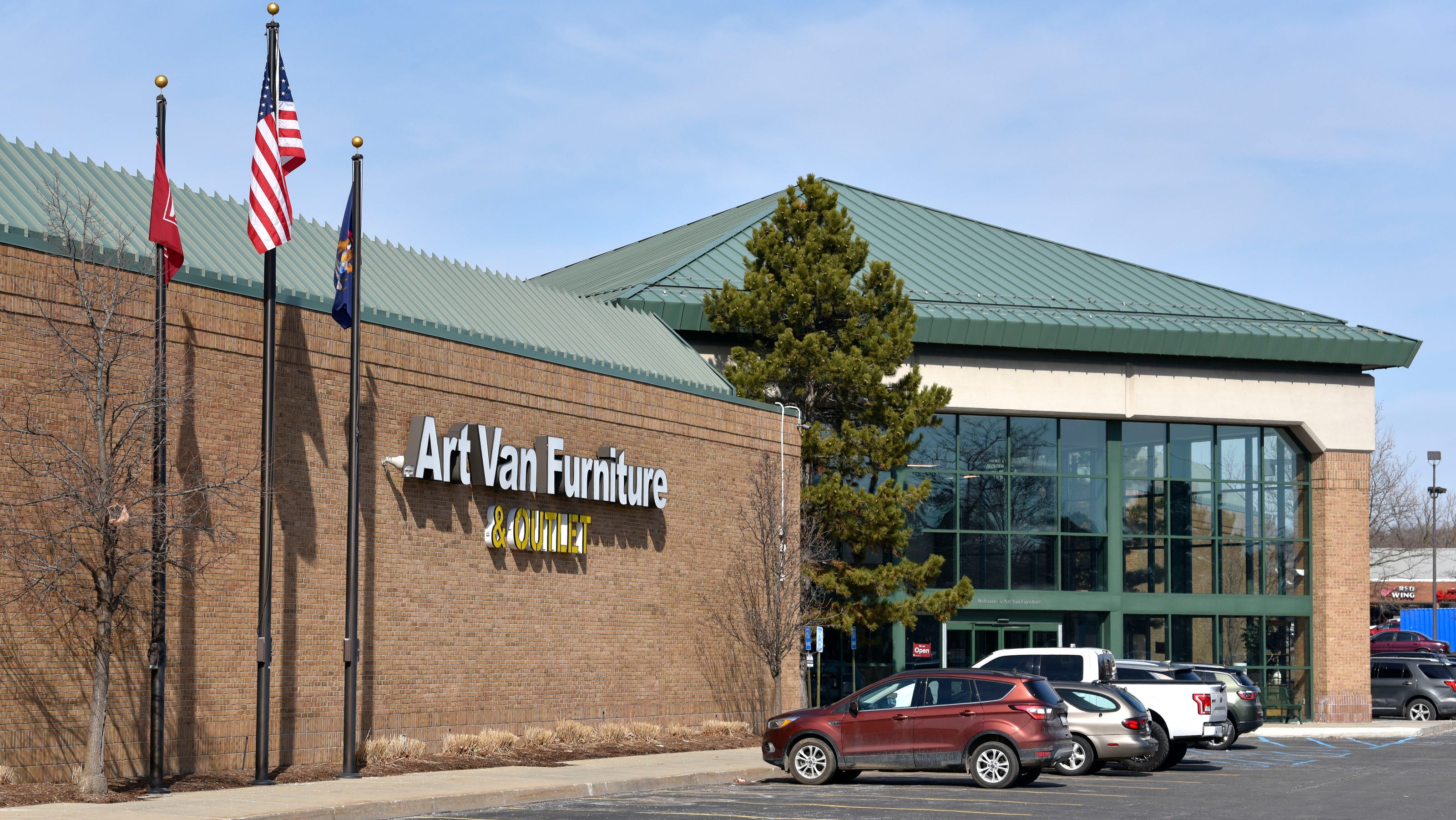 Art Van family stripped furniture giant of millions, lawsuit claims Art Van family stripped furniture giant of millions, lawsuit claims