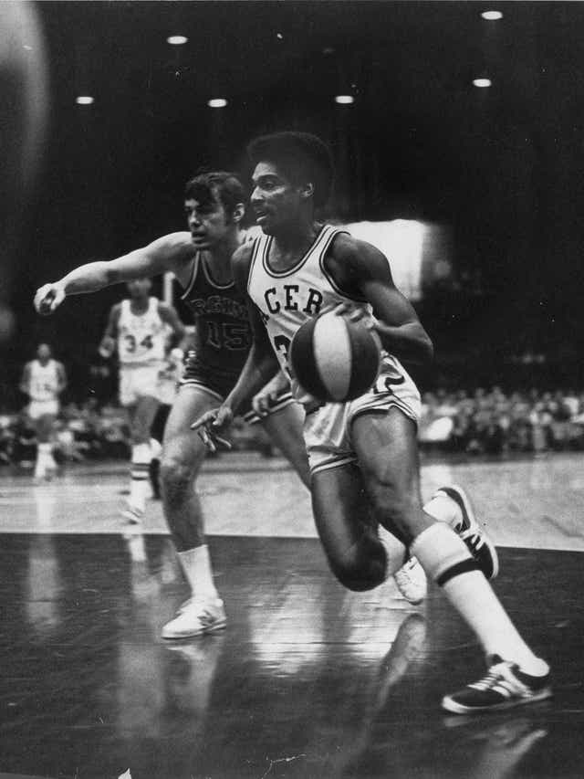 Pacers Legend Roger Brown S Legacy Lives On Through Indianapolis