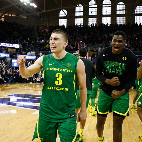 Oregon guard Payton Pritchard (3) celebrates his g