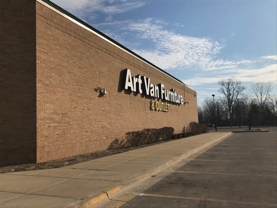 Art Van Customers Sad Nervous Following Closing Announcement