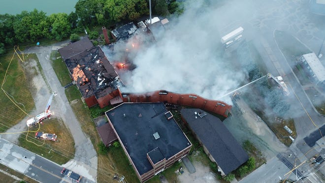 Aerial photos of the Chicory warehouse fire