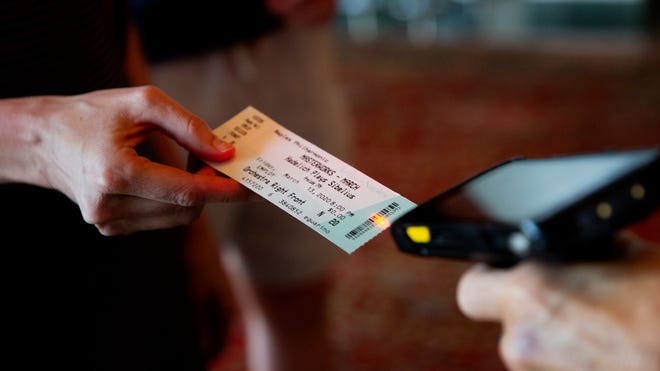 Coronavirus Florida Fort Myers Naples Venues Step Up Precautions