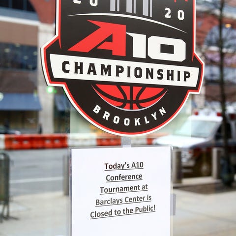 A sign stating that the 2020 Atlantic 10 Men's Bas