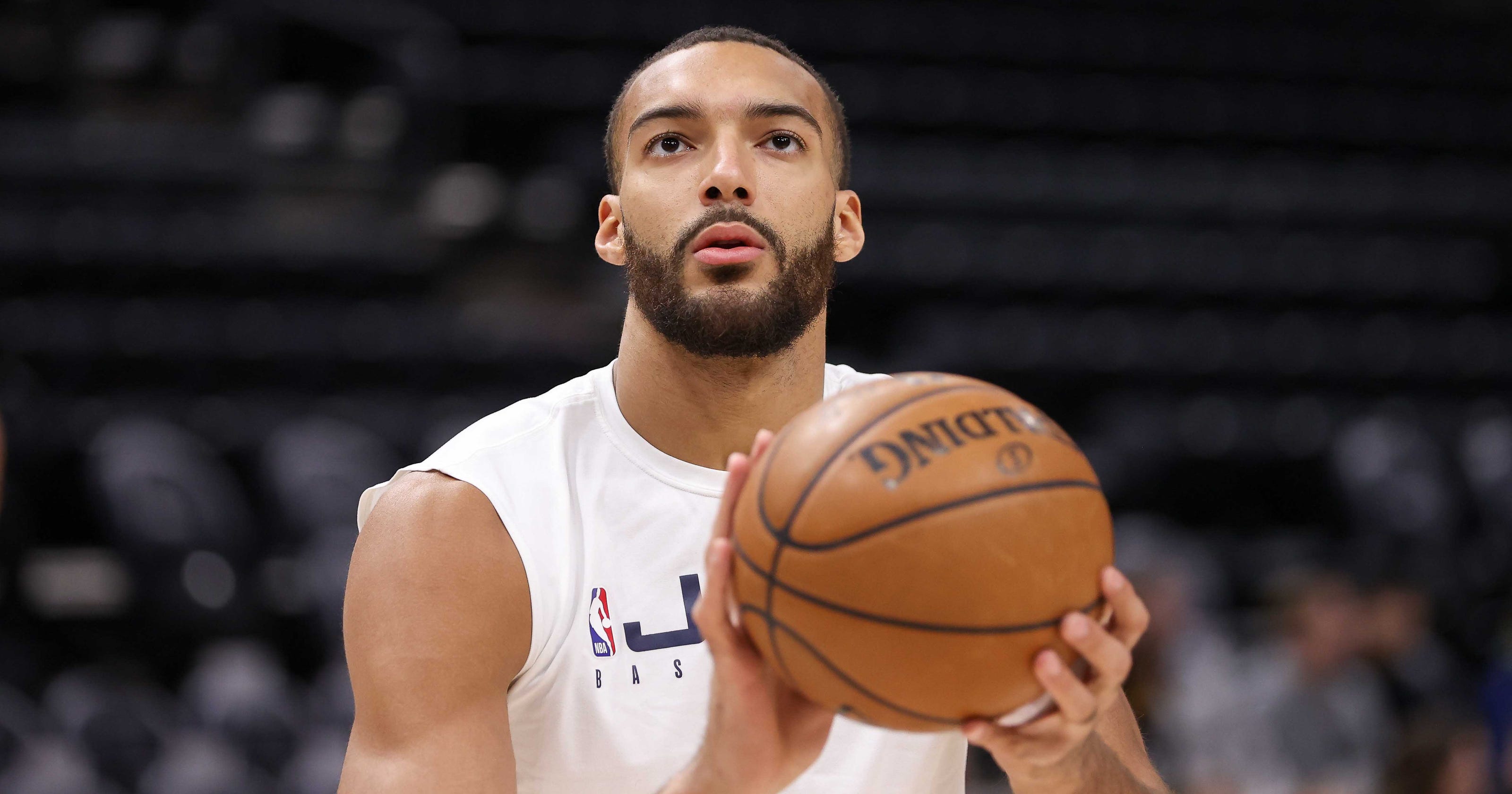 Coronavirus: NBA shuts down indefinitely after player ...