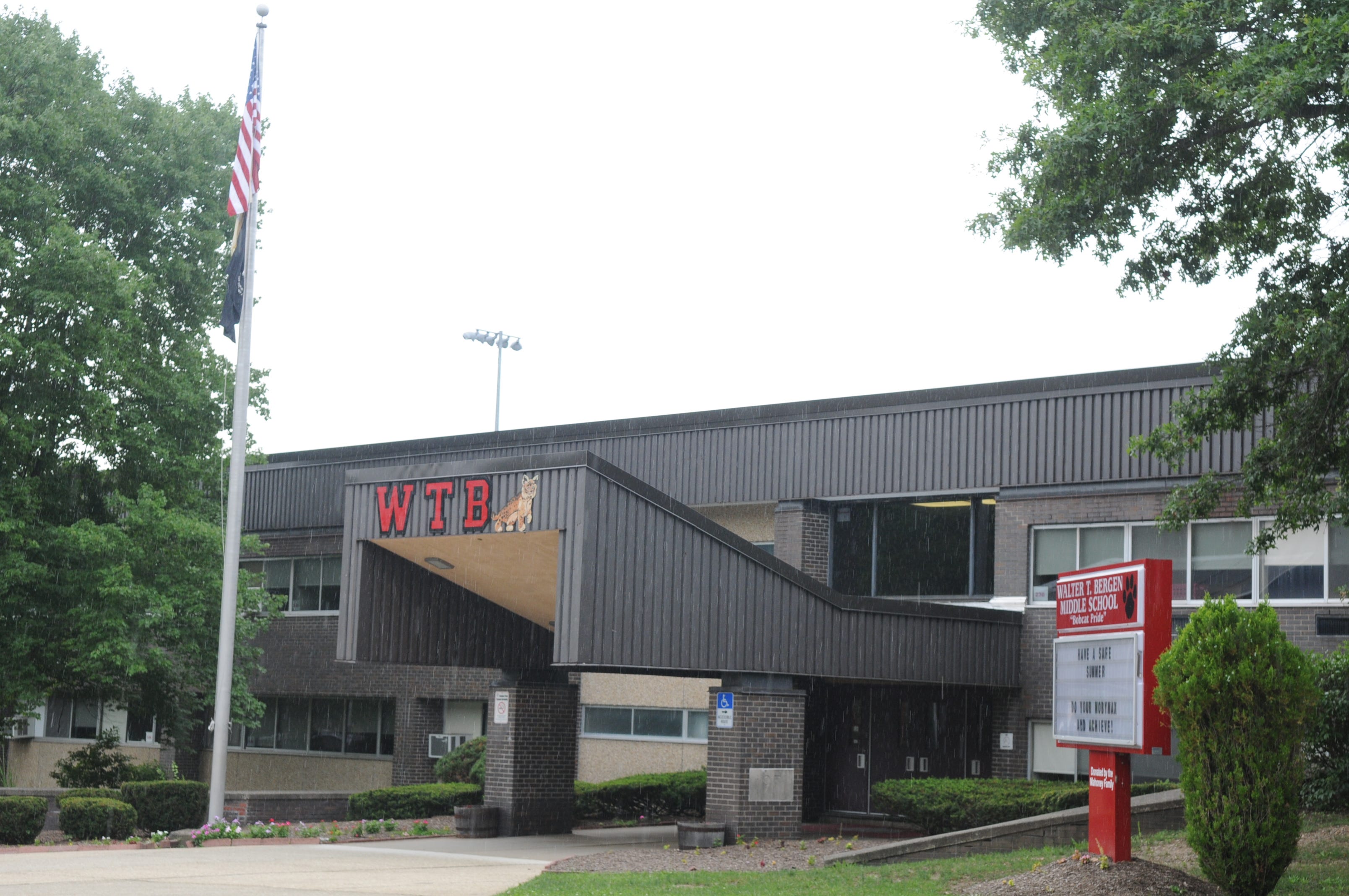 Bloomingdale NJ schools close for rest of 2020 due to COVID concerns