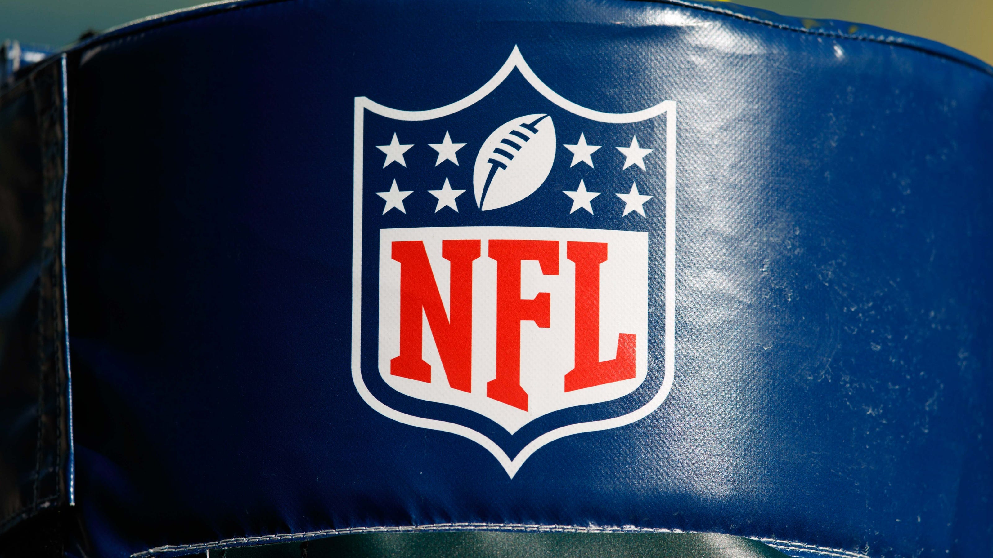 Nfl Cba Players Approve In Close Vote 17 Game Regular Season To Come
