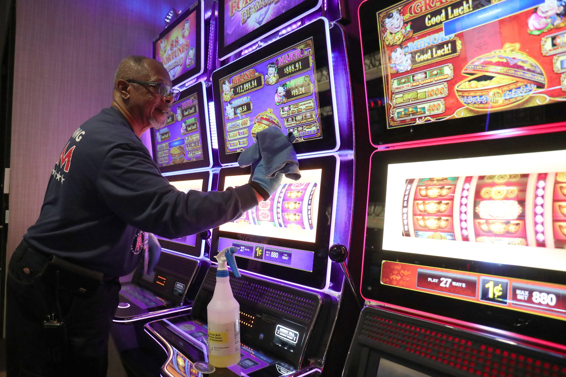 How Detroit's casinos are dealing with Gov. Whitmer's executive order
