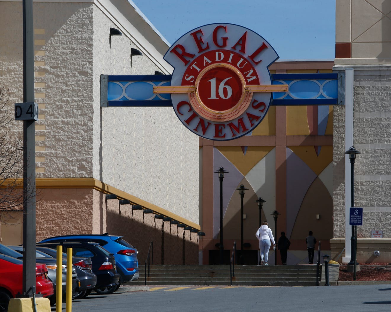 Regal Poughkeepsie Galleria movie theater to reopen Friday