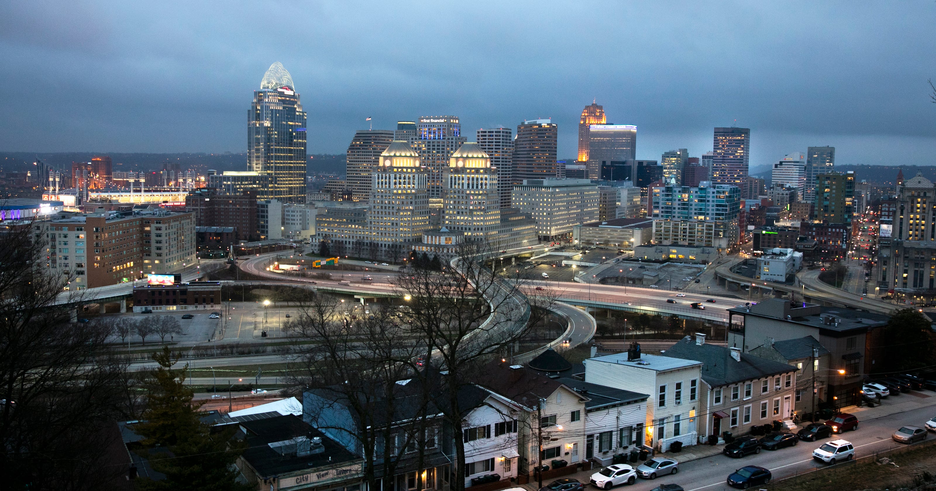 'Quarantine fatigue': Fewer staying home in Ohio, Kentucky