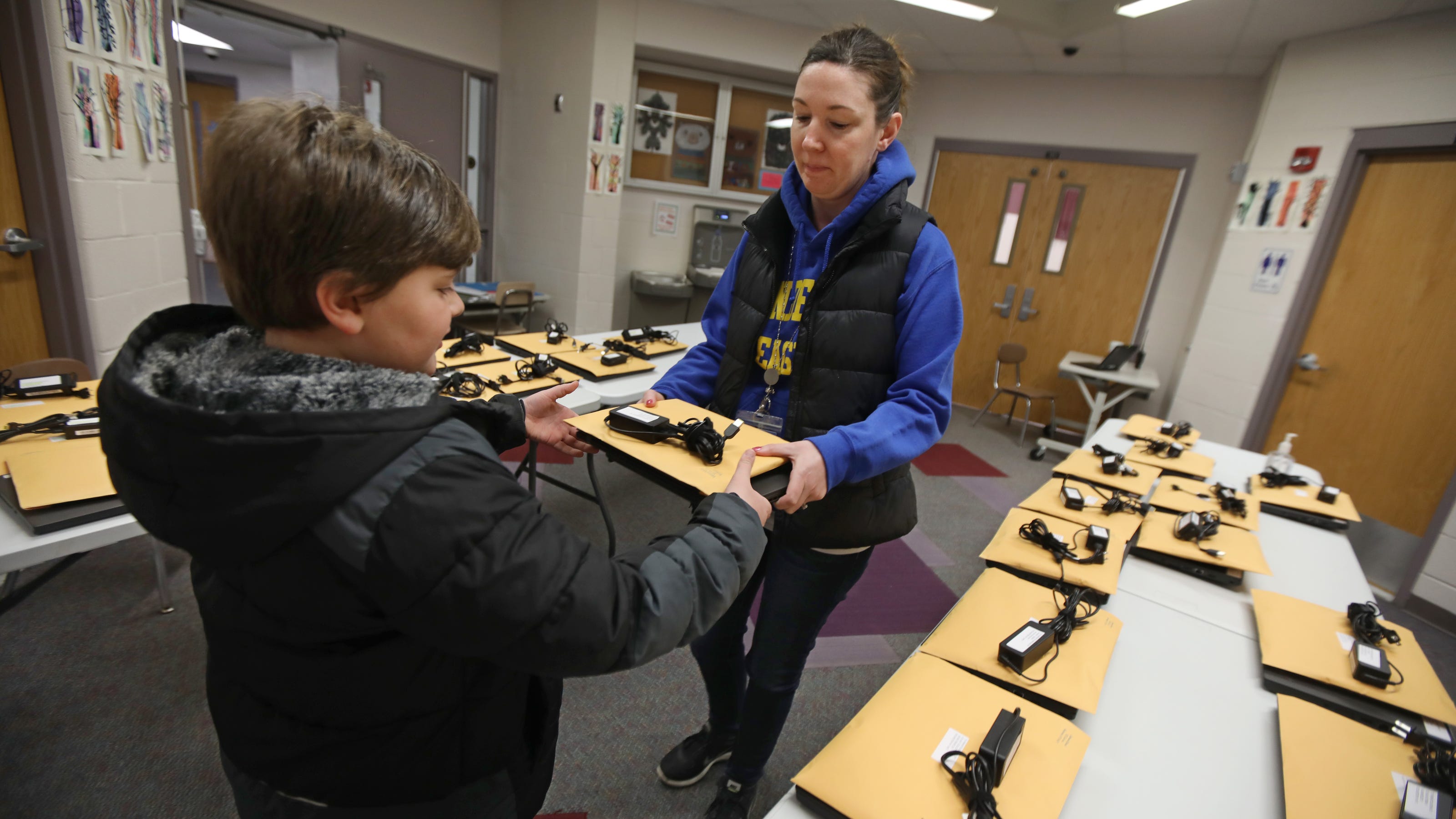 Coronavirus School Closings Will Online School Lead To Summer School