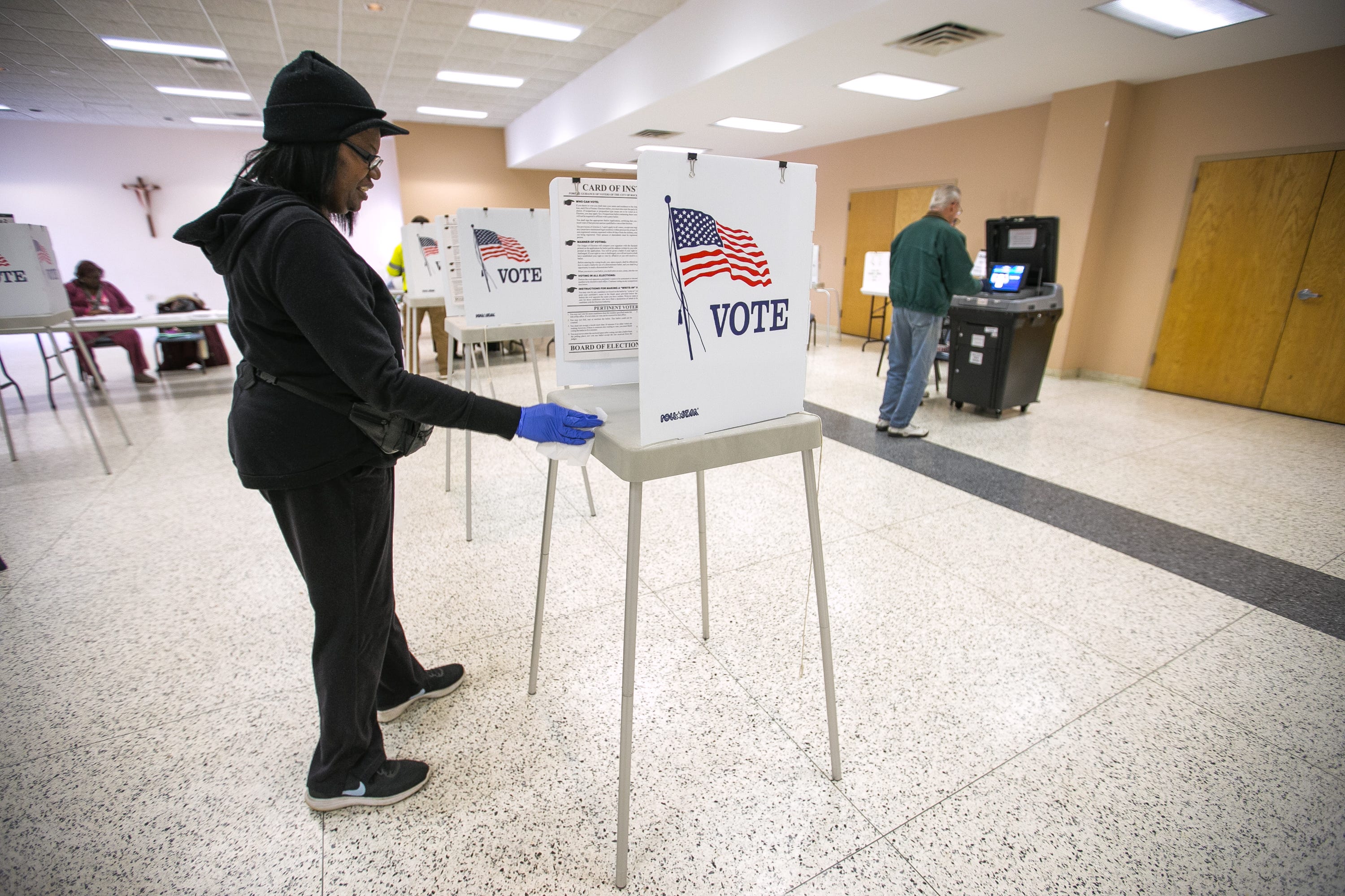 Supreme Court Says Coronavirus Pandemic Doesn T Merit More Mail Voting