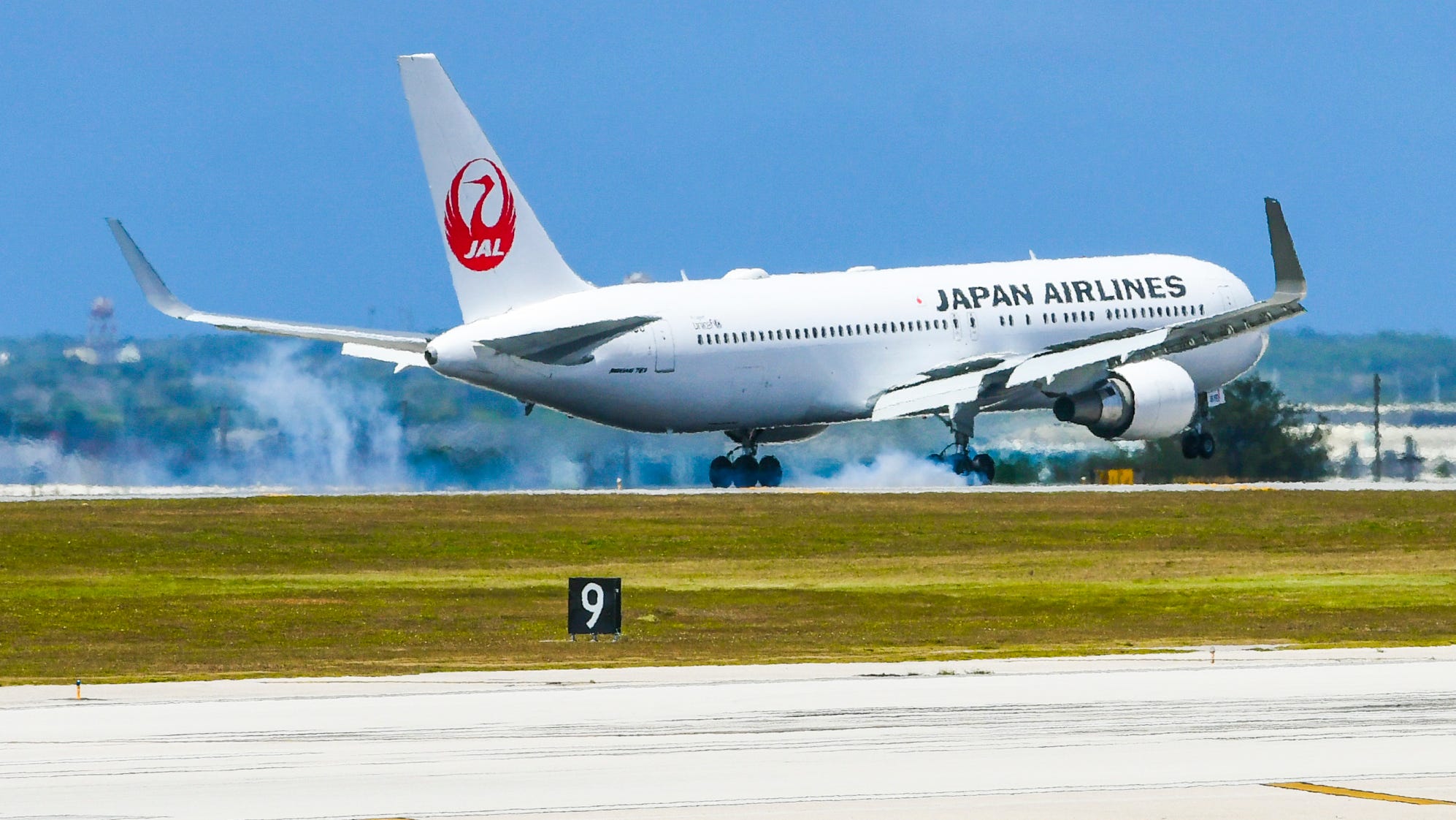 travel restrictions japan airlines