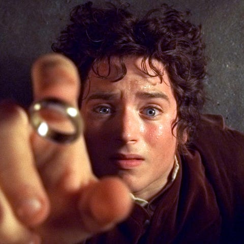 Frodo (Elijah Wood) begins a journey to rid the wo