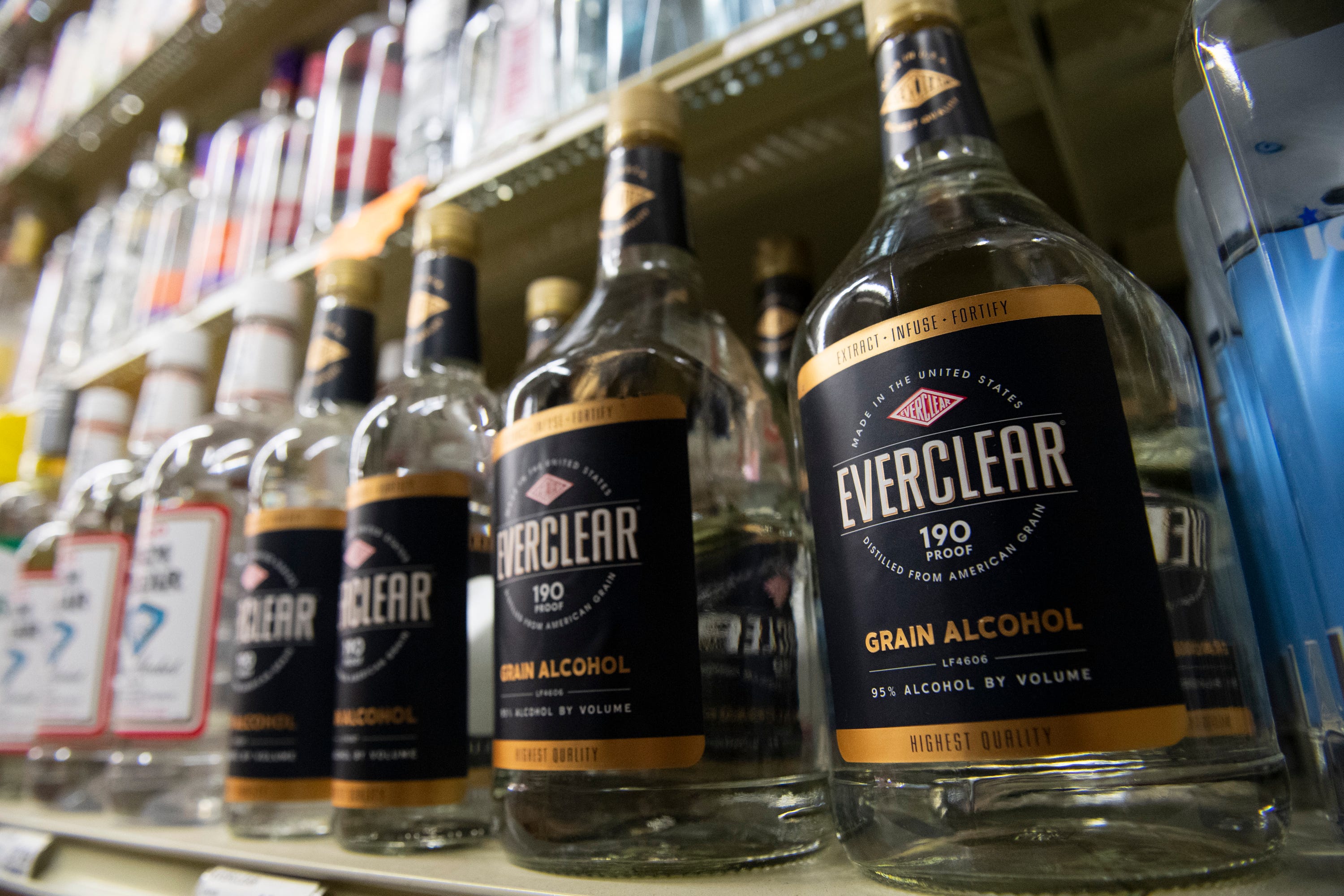 Does CVS Sell Alcohol In 2022? (Beer, Wine, Spirits + More)