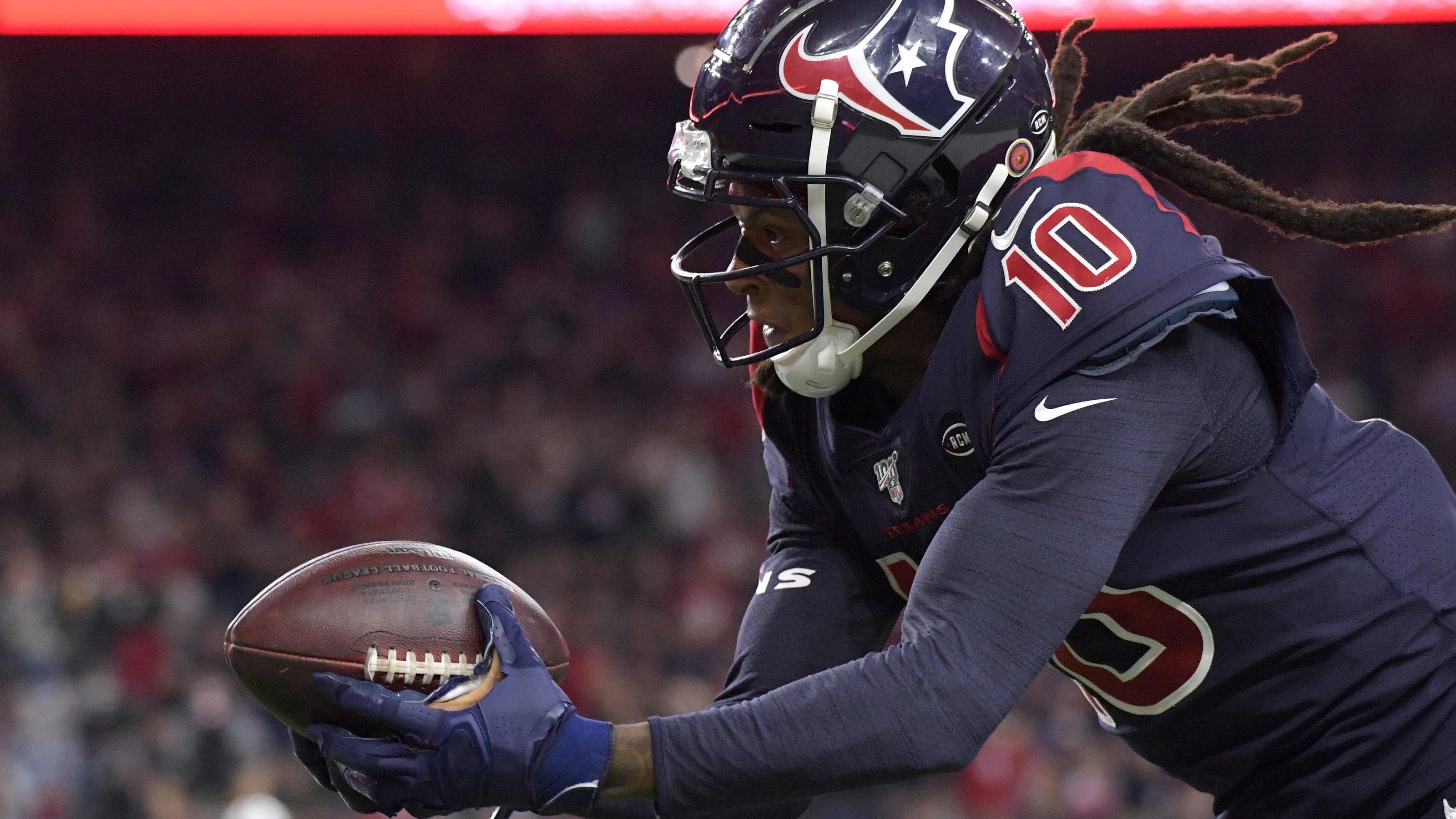 Arizona Cardinals Welcome Deandre Hopkins With Aladdin Illustration