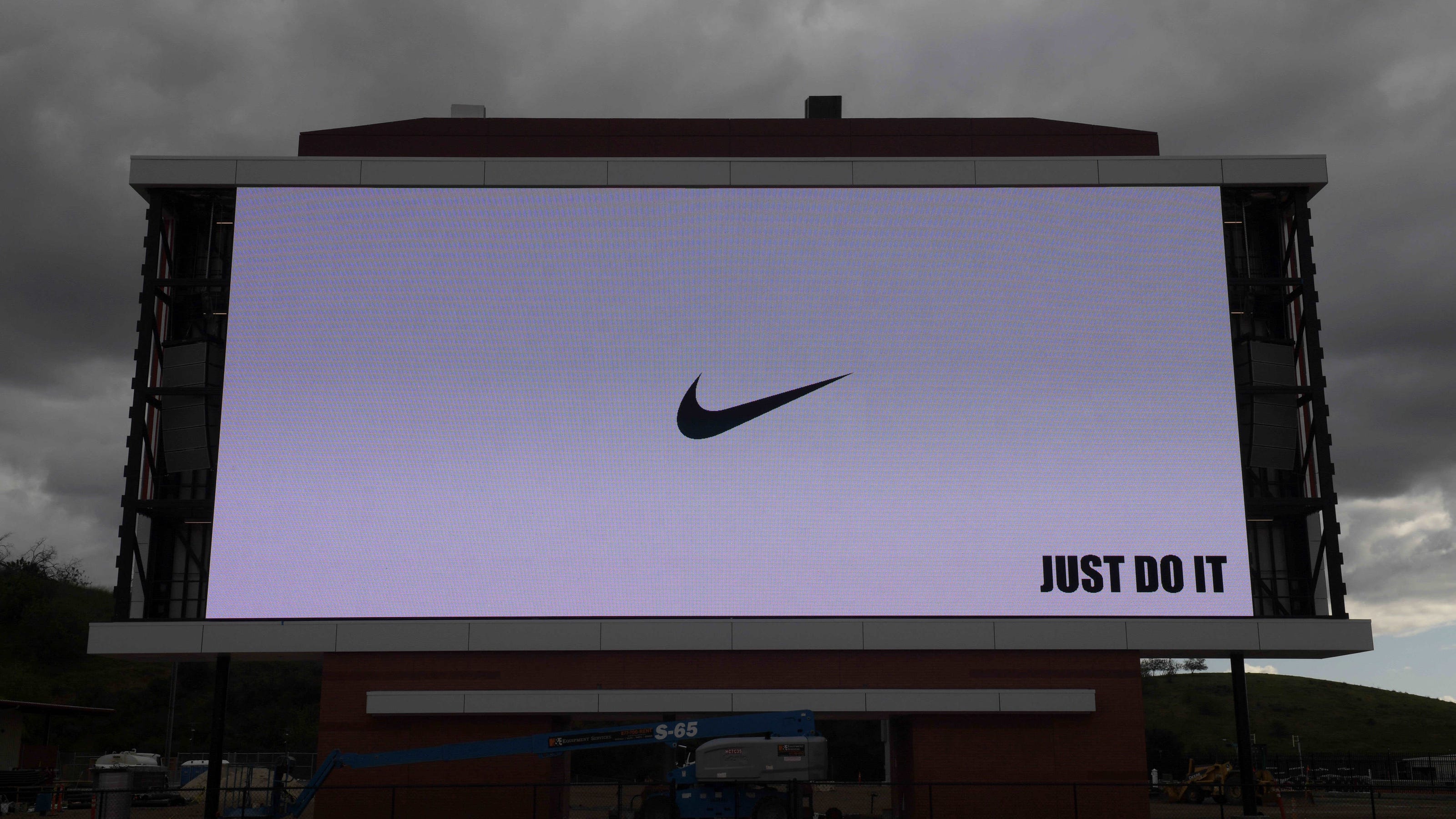 Coronavirus: Nike promotes social distancing in ad