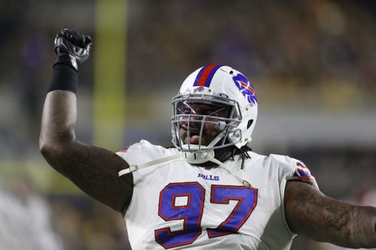 Did the Arizona Cardinals overpay for defensive tackle Jordan Phillips (97) and other free agents in NFL free agency? Some writers think so.
