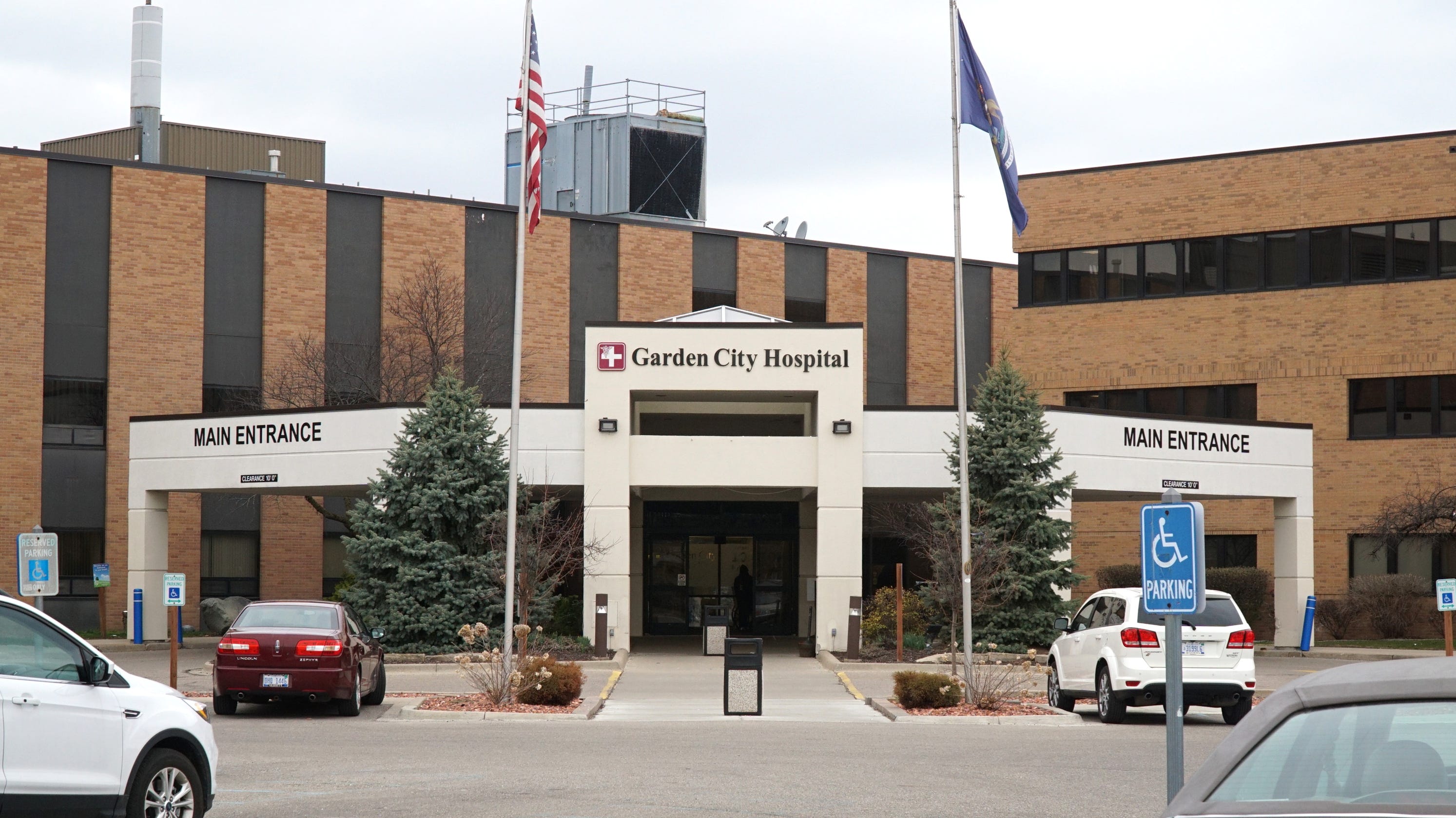 Garden City Hospital to resume non-emergency procedures