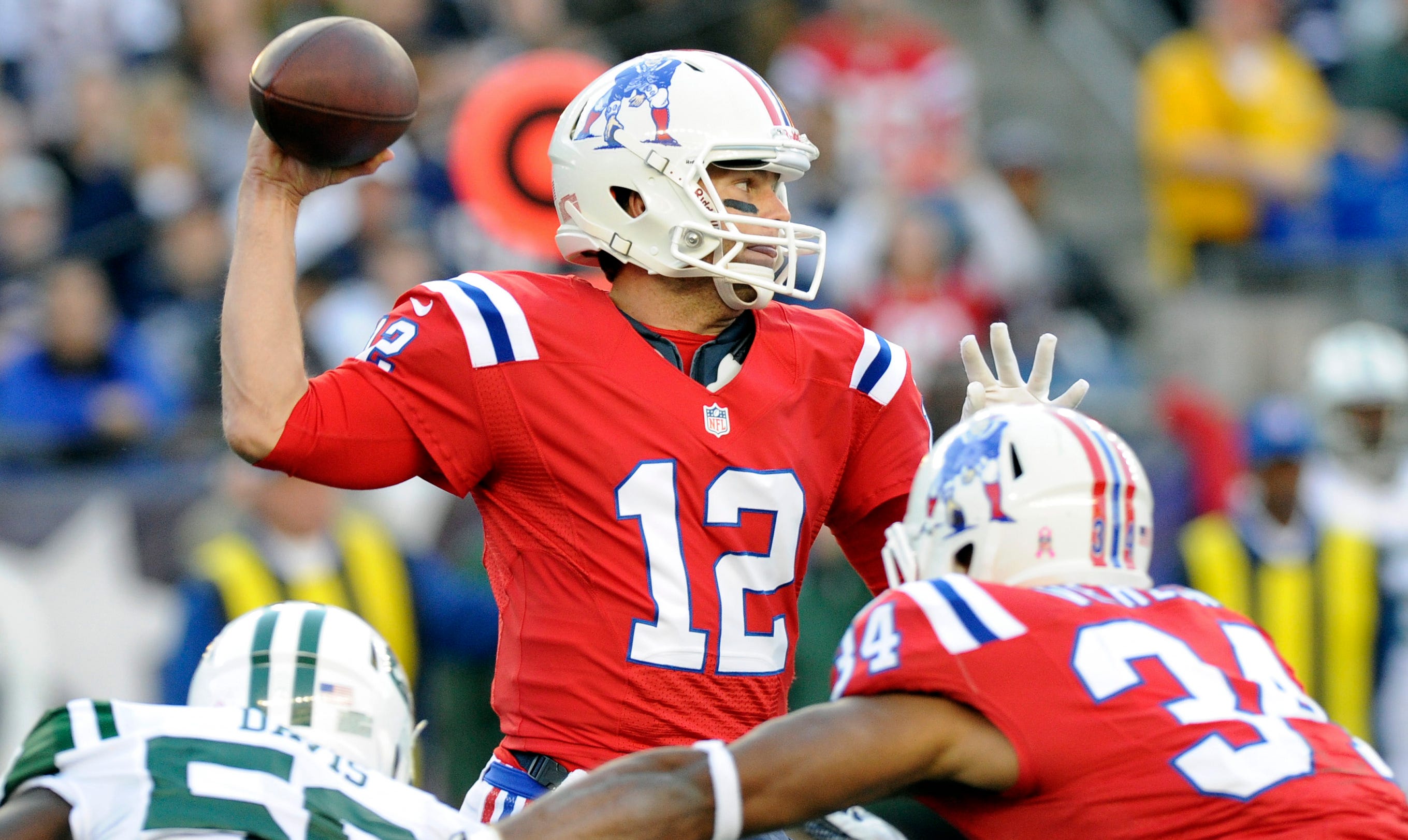 10 Nfl Teams That Should Use A Throwback Helmet With Rule Change
