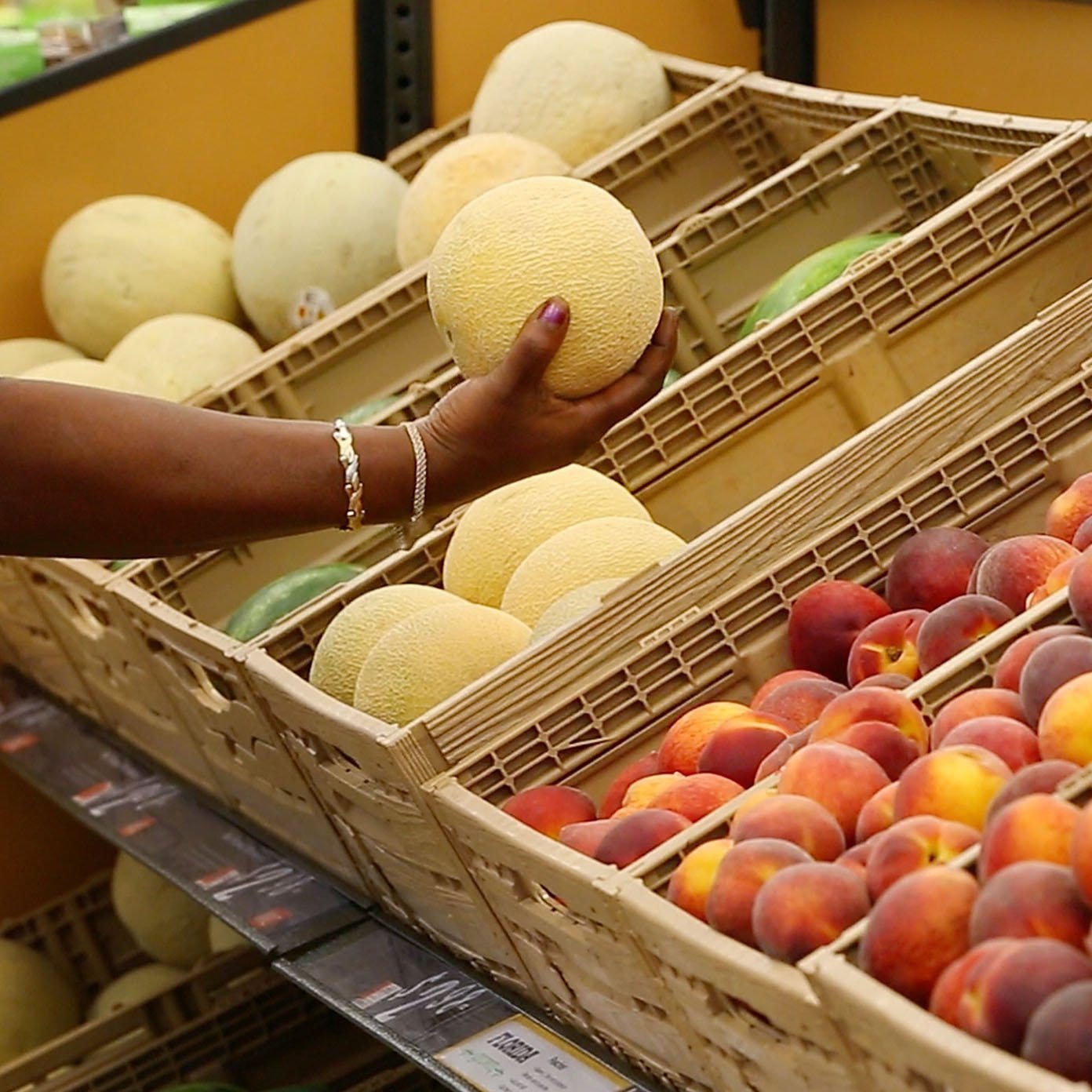 Doctor S Viral Video Shows How To Clean Groceries Amid Coronavirus